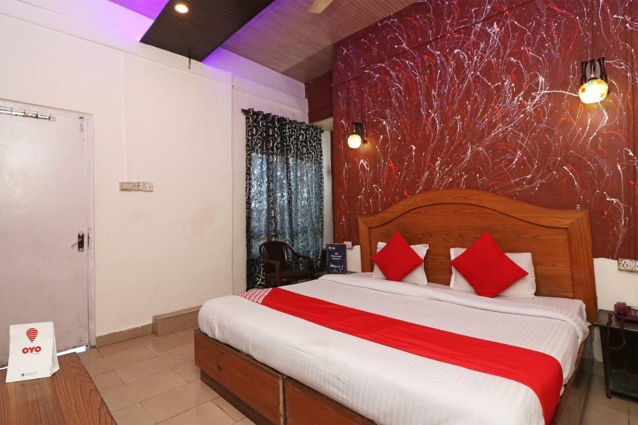 Oyo 43505 Hotel The White House Hisar Exterior photo